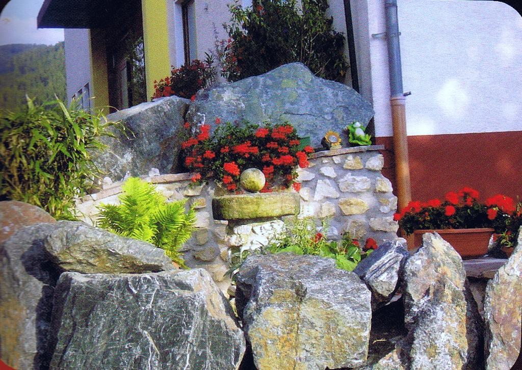 加斯特霍夫古特曼酒店 Eberstein 外观 照片